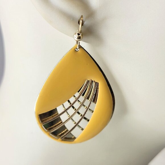 Enamel Yellow Oval Earrings- New with Tags - Picture 4 of 11